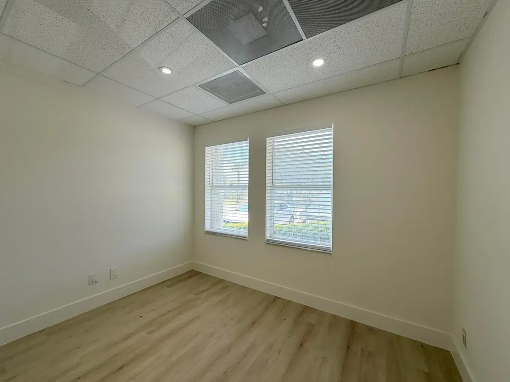 9112 N Fl A1aalt North Palm Beach FL 33403