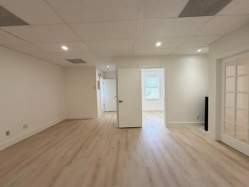 9112 N Fl A1aalt North Palm Beach FL 33403
