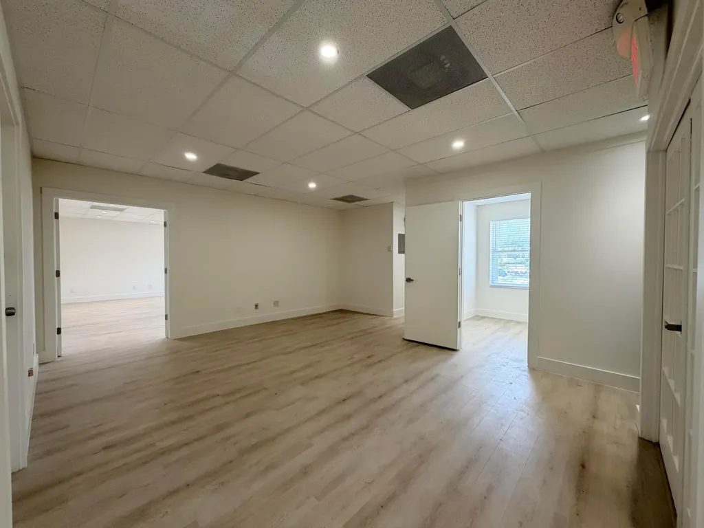 9112 N Fl A1aalt North Palm Beach FL 33403