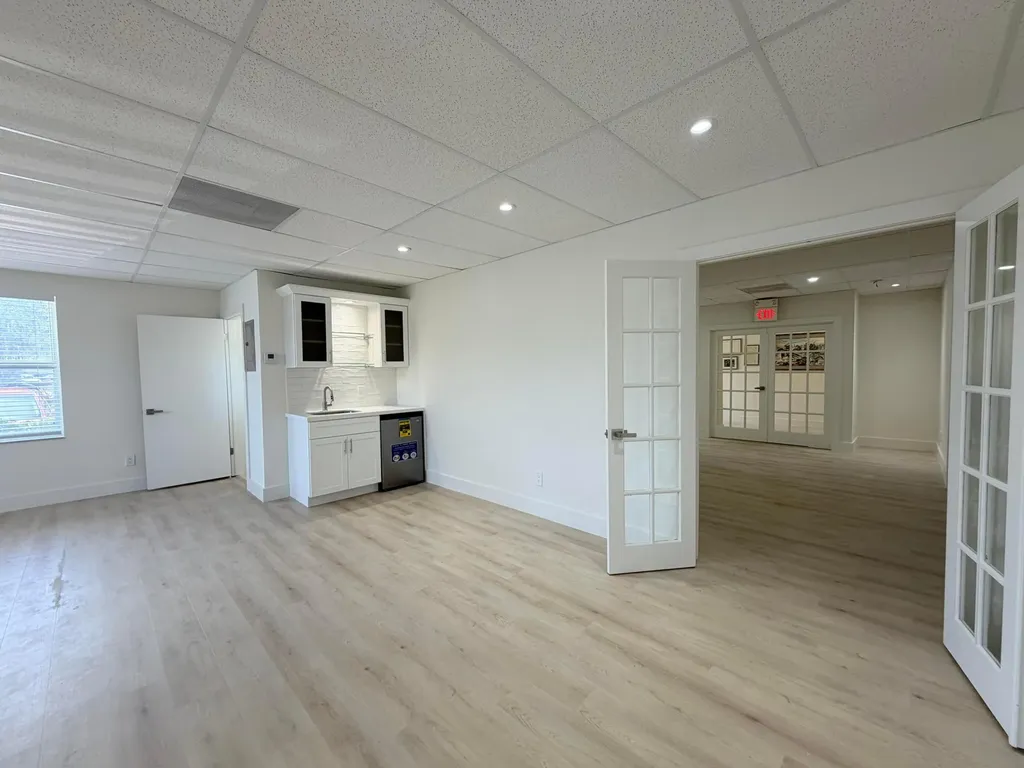 9112 N Fl A1aalt North Palm Beach FL 33403