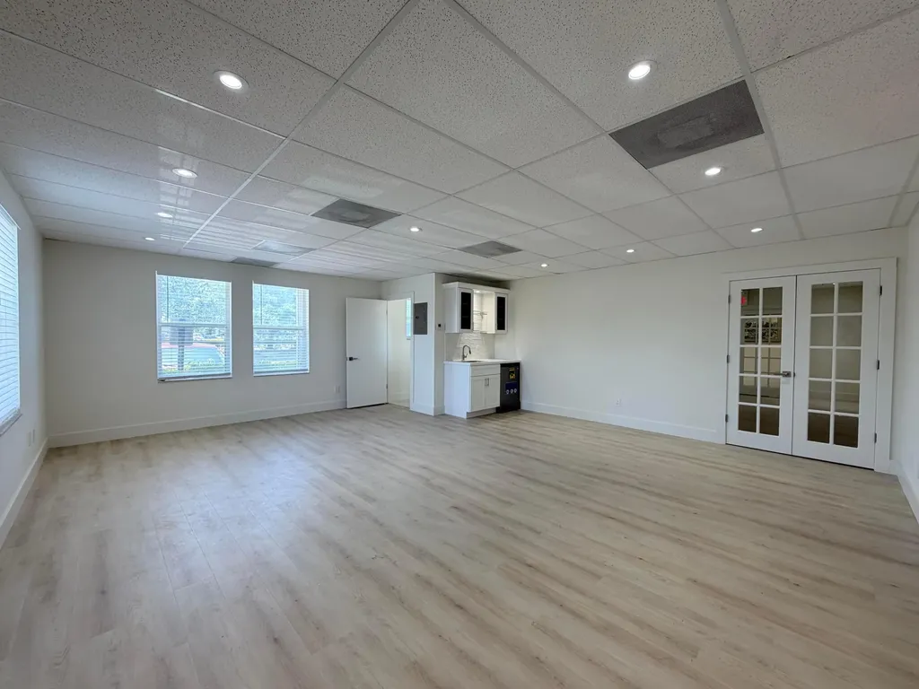 9112 N Fl A1aalt North Palm Beach FL 33403