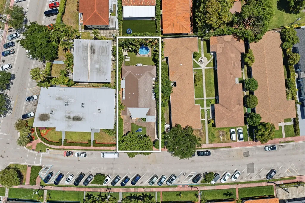 2183 Bay Drive Miami Beach FL 33141