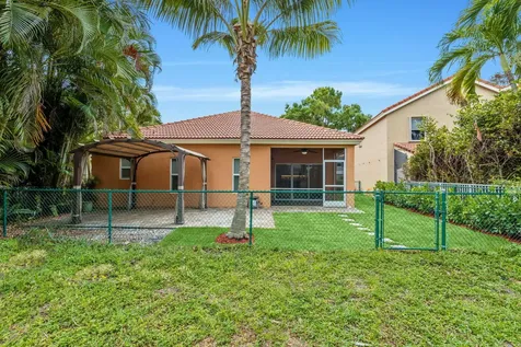 5122 Elpine Way Riviera Beach FL 33418