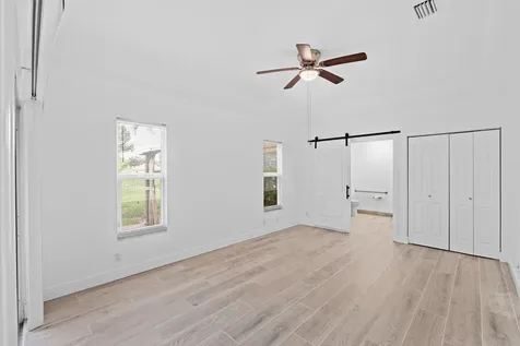 5122 Elpine Way Riviera Beach FL 33418