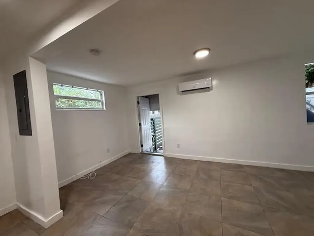 919 2nd Street West Palm Beach FL 33401