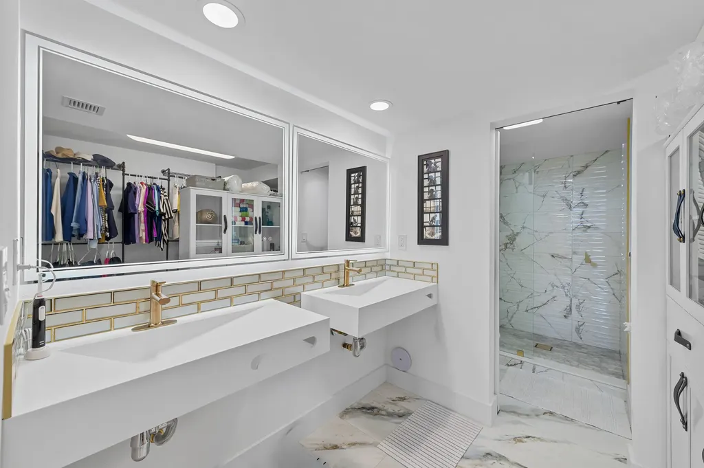124 Lakeshore Drive North Palm Beach FL 33408