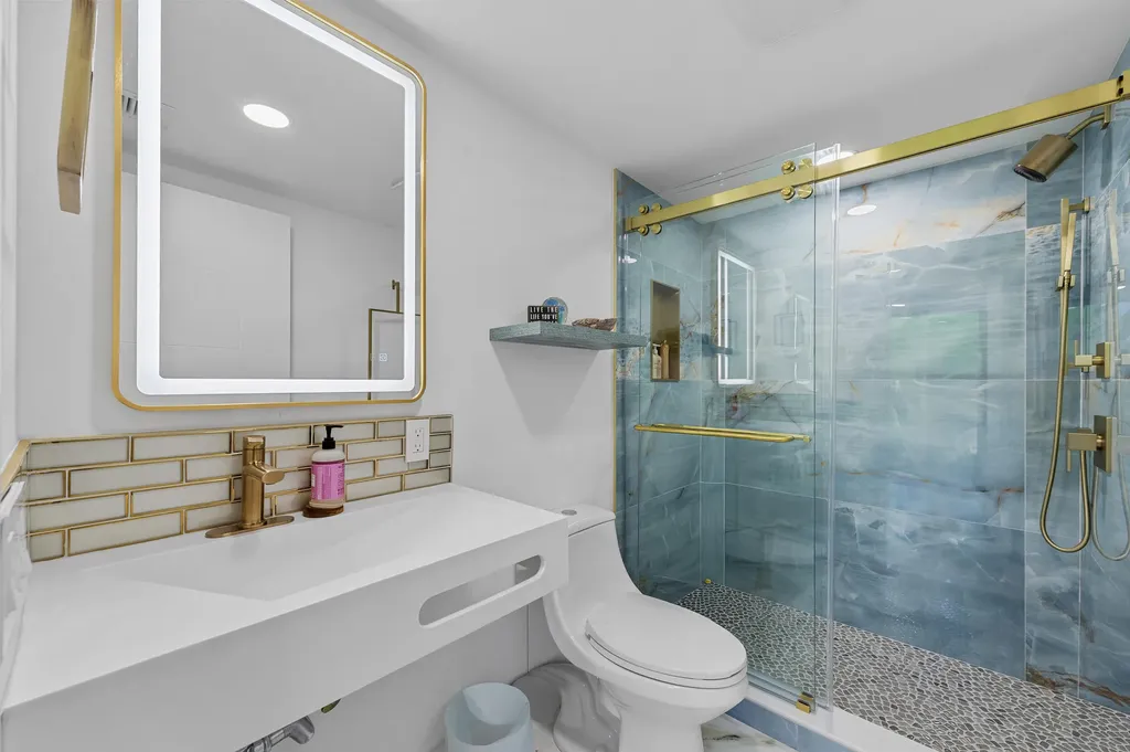 124 Lakeshore Drive North Palm Beach FL 33408