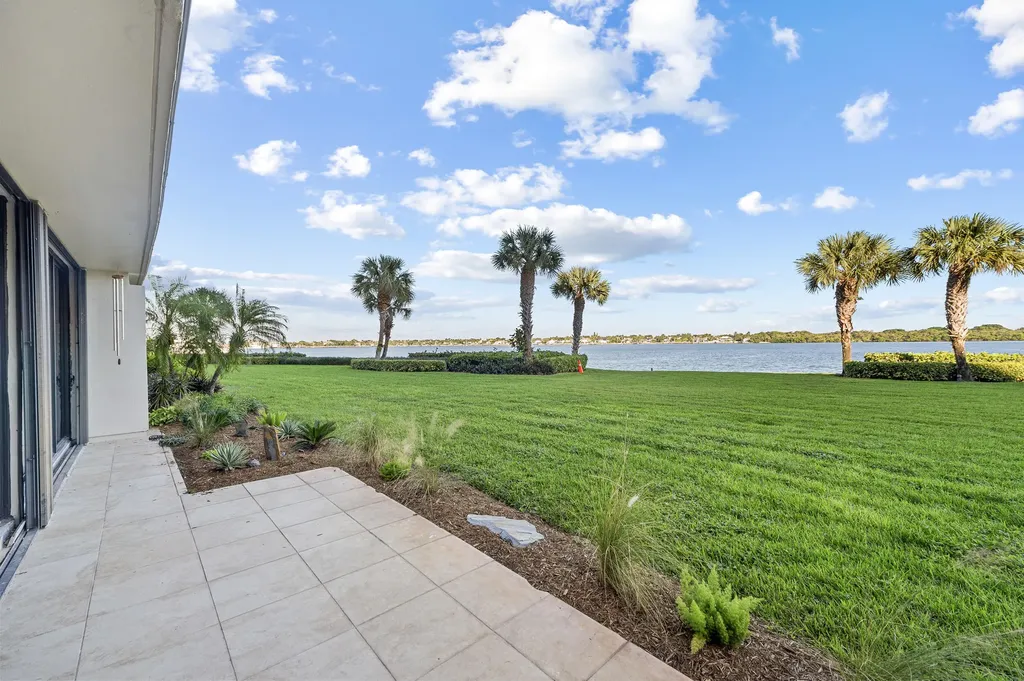 124 Lakeshore Drive North Palm Beach FL 33408