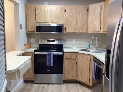 410 Pine Glen Lane Greenacres FL 33463