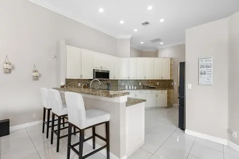 12420 NW 50th Place Coral Springs FL 33076