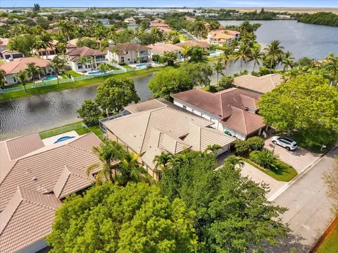 12420 NW 50th Place Coral Springs FL 33076