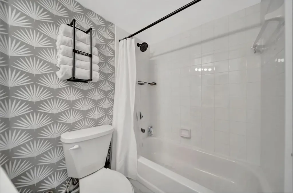 2125 SE 10th Avenue Fort Lauderdale FL 33316