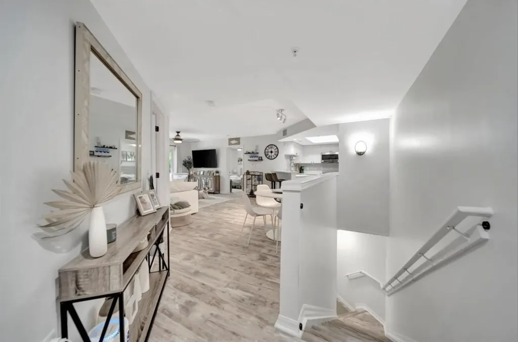 2125 SE 10th Avenue Fort Lauderdale FL 33316