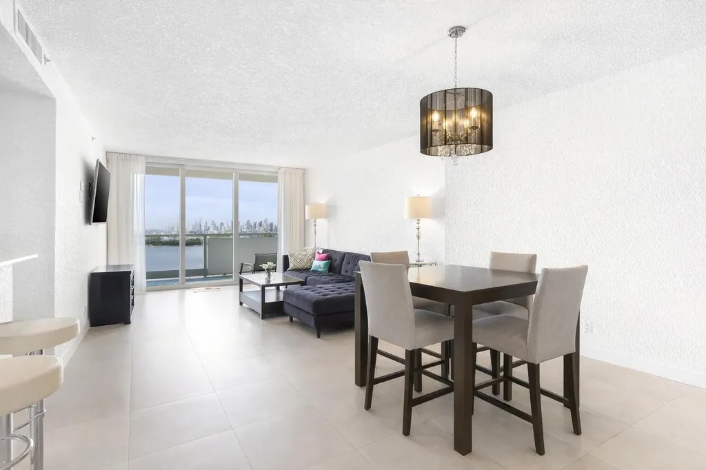 1500 Bay Road Miami Beach FL 33139