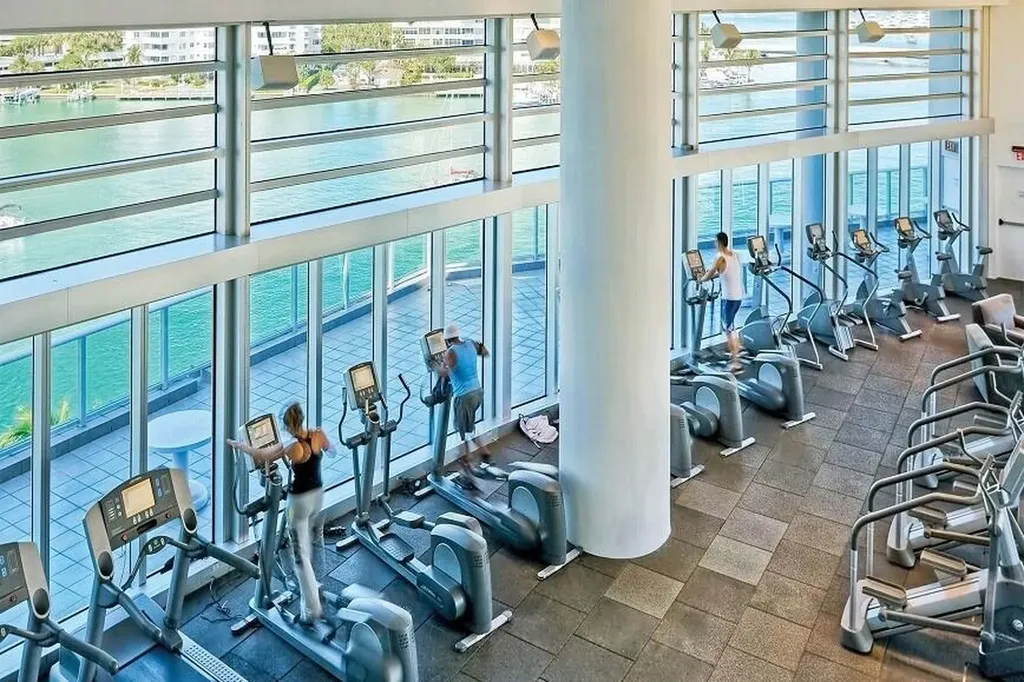 1500 Bay Road Miami Beach FL 33139