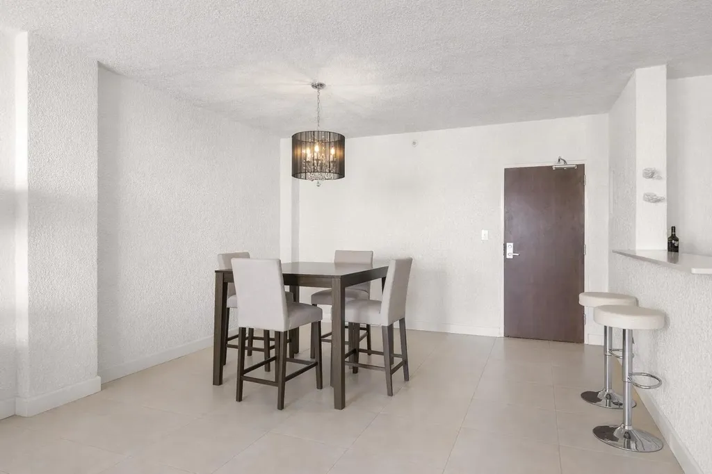 1500 Bay Road Miami Beach FL 33139