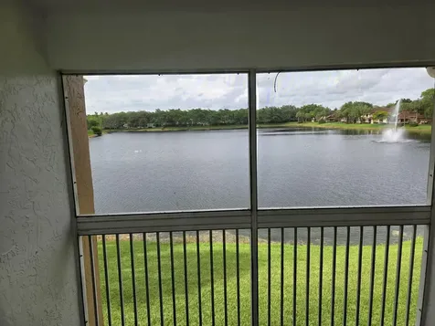 708 NW 92nd Avenue Plantation FL 33324