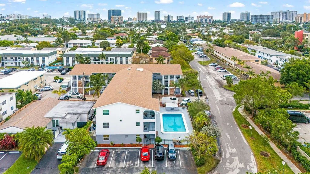 1021 NE 24th Avenue Pompano Beach FL 33062