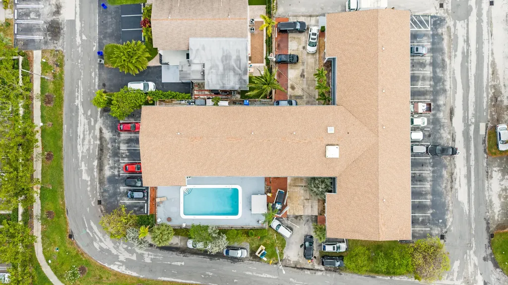 1021 NE 24th Avenue Pompano Beach FL 33062