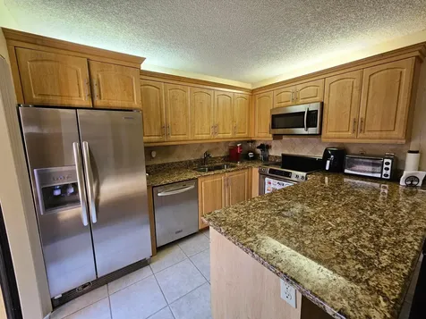 9982 NW 6th Court Plantation FL 33324
