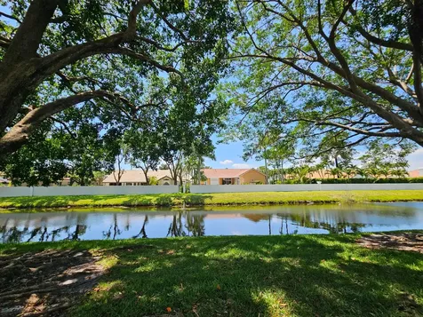 9982 NW 6th Court Plantation FL 33324