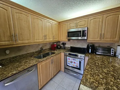 9982 NW 6th Court Plantation FL 33324