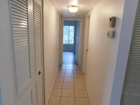 627 Sea Pine Way Greenacres FL 33415