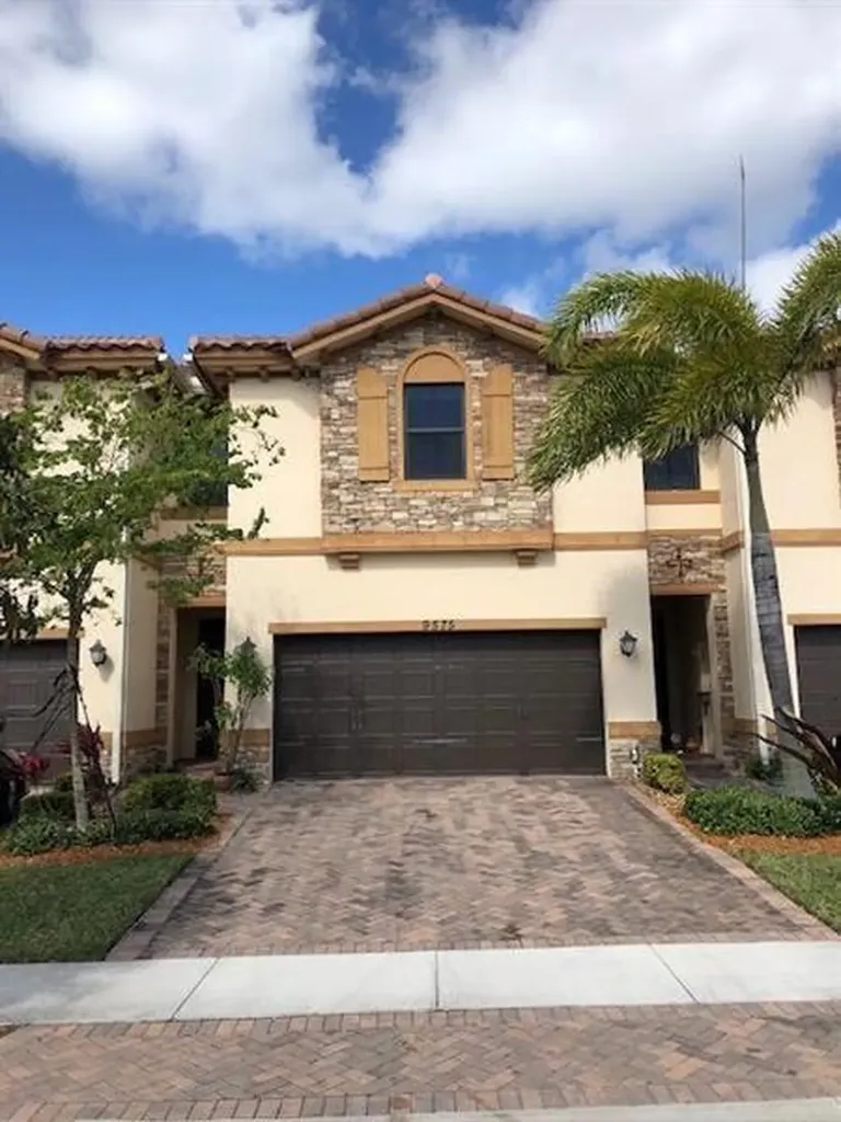 9575 Town Parc Circle N Parkland FL 33076