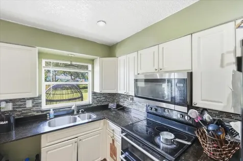 6602 Fort Walton Avenue Fort Pierce FL 34951