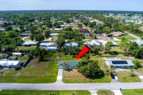 6602 Fort Walton Avenue Fort Pierce FL 34951