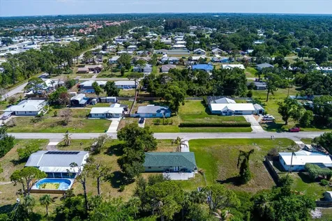 6602 Fort Walton Avenue Fort Pierce FL 34951