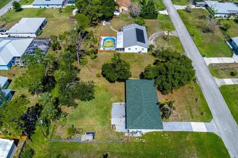 6602 Fort Walton Avenue Fort Pierce FL 34951