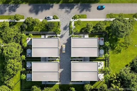 682 NE 43rd Street Oakland Park FL 33334