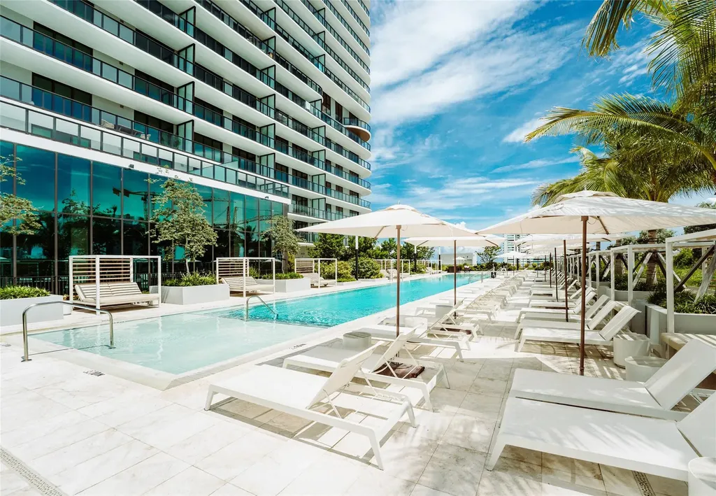 580 72nd Street Miami Beach FL 33141