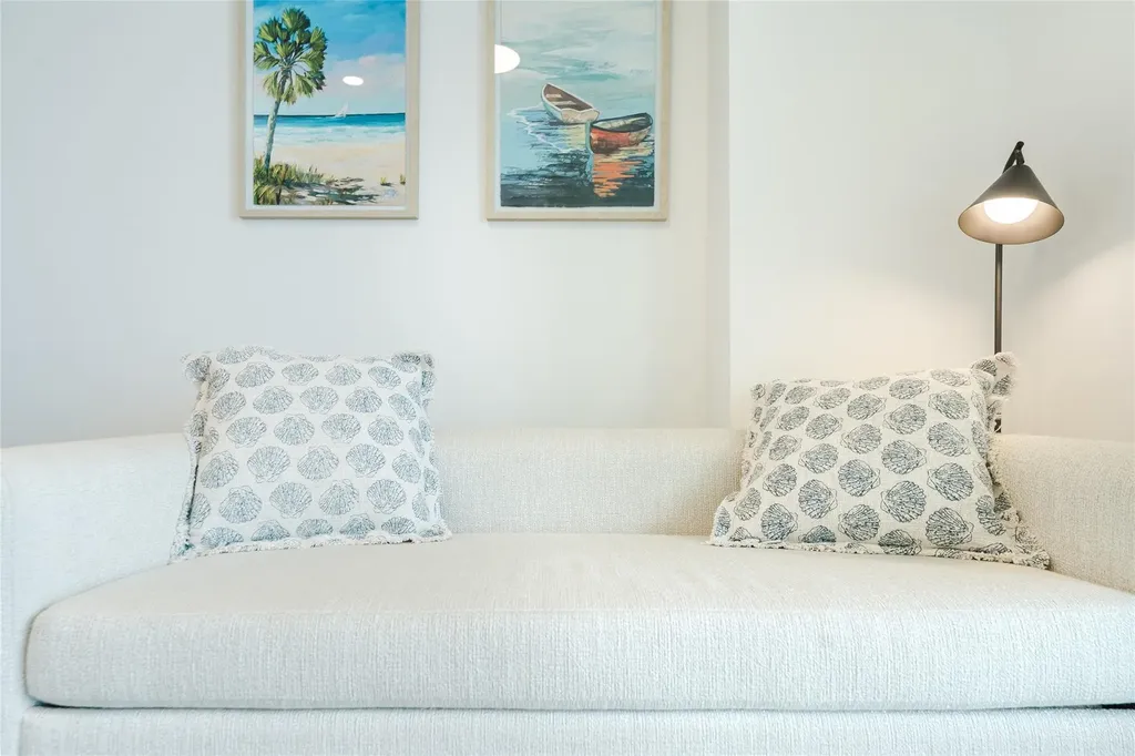 580 72nd Street Miami Beach FL 33141