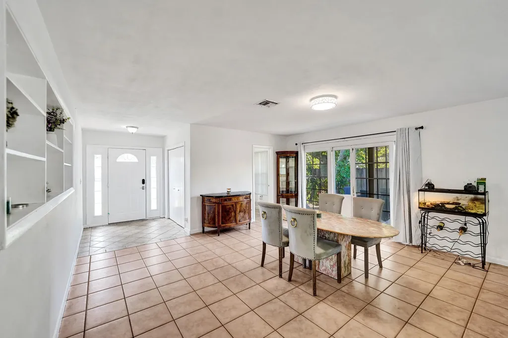 1208 NE 7th Street Pompano Beach FL 33060