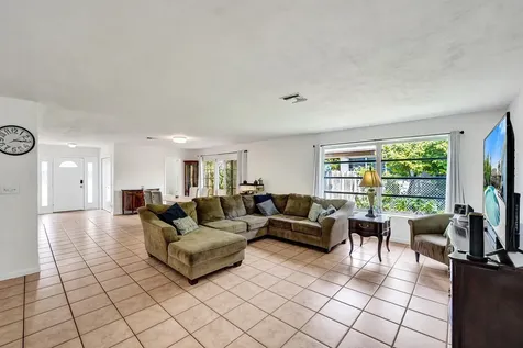1208 NE 7th Street Pompano Beach FL 33060