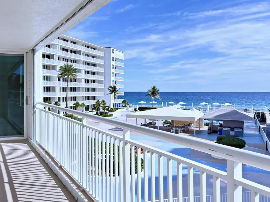 3546 S Ocean Boulevard South Palm Beach FL 33480