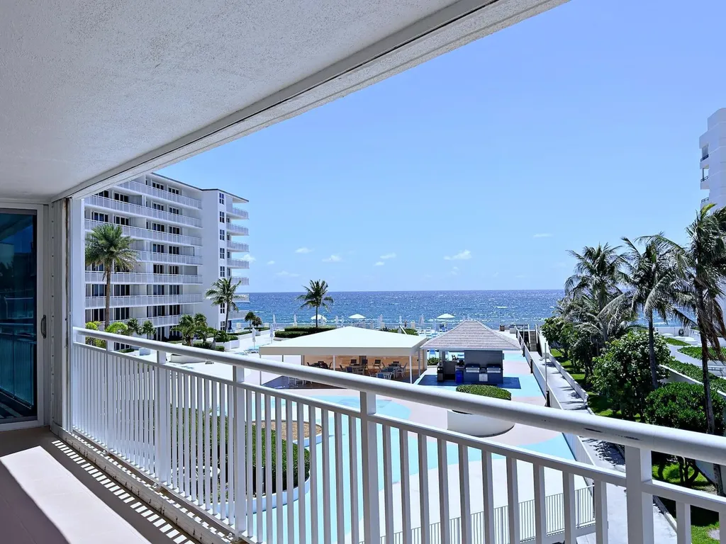 3546 S Ocean Boulevard South Palm Beach FL 33480