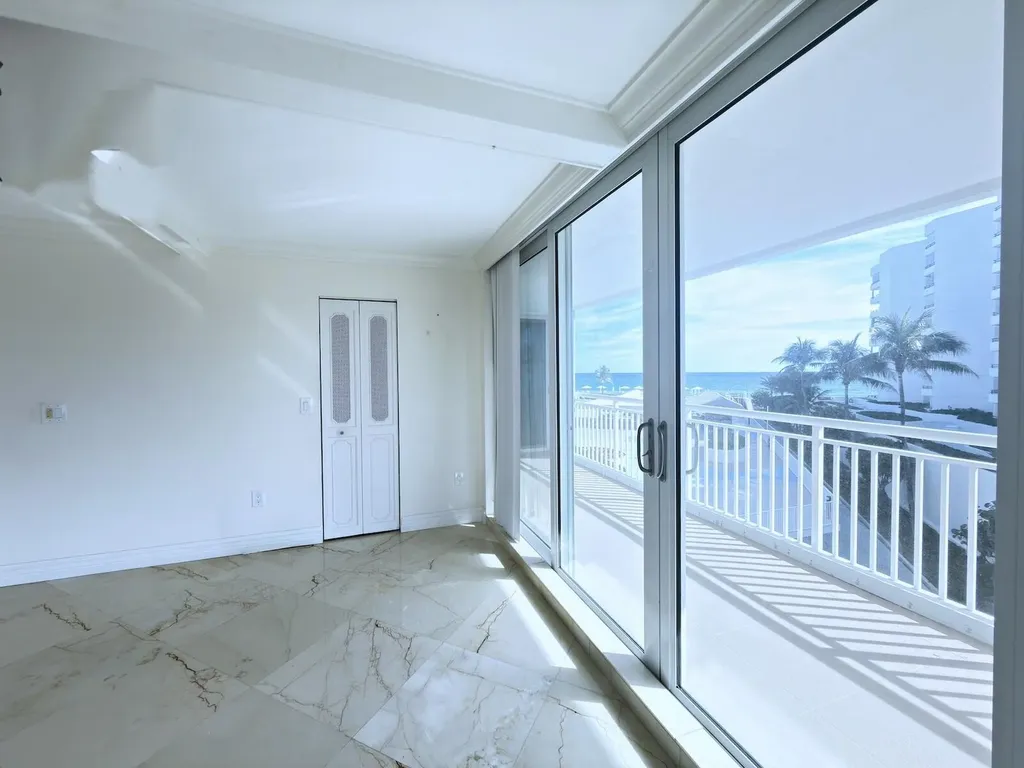 3546 S Ocean Boulevard South Palm Beach FL 33480