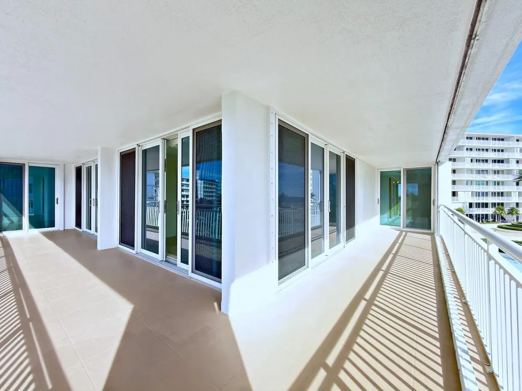 3546 S Ocean Boulevard South Palm Beach FL 33480