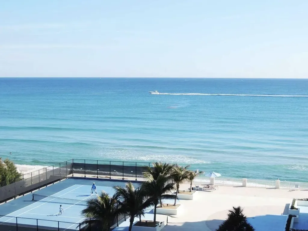 3546 S Ocean Boulevard South Palm Beach FL 33480