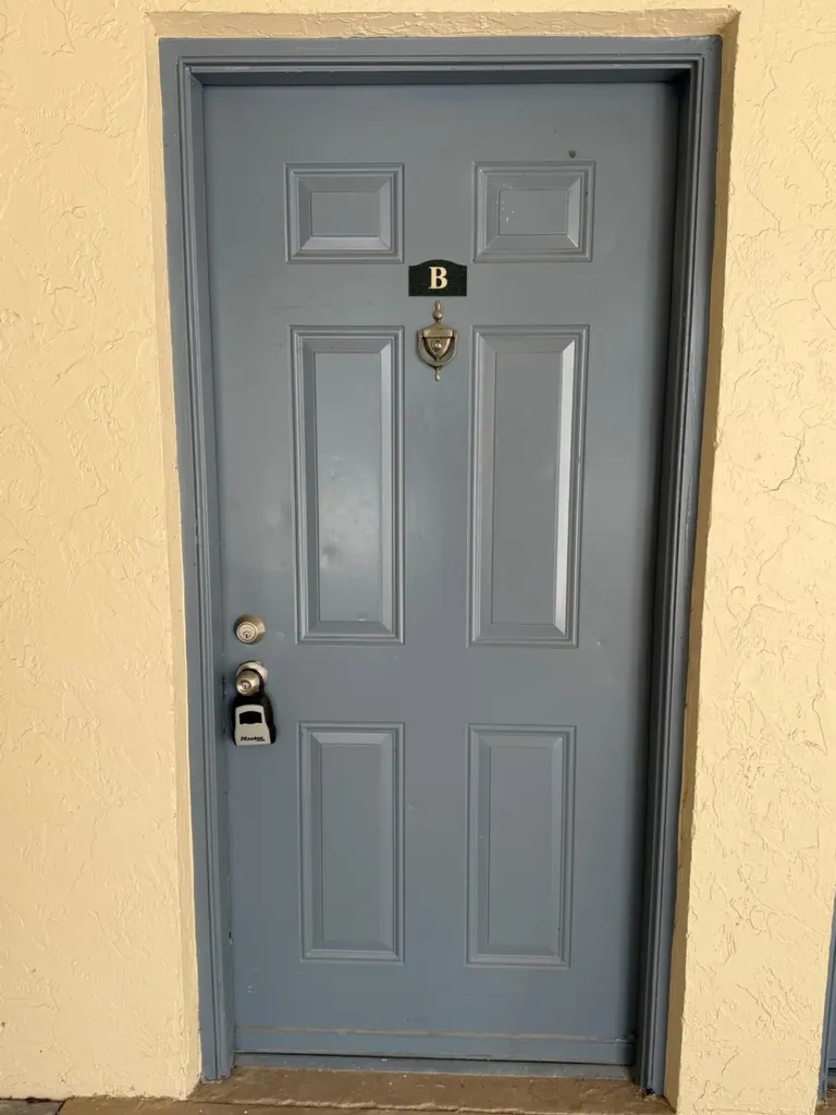 1515 Lake Crystal Drive West Palm Beach FL 33411
