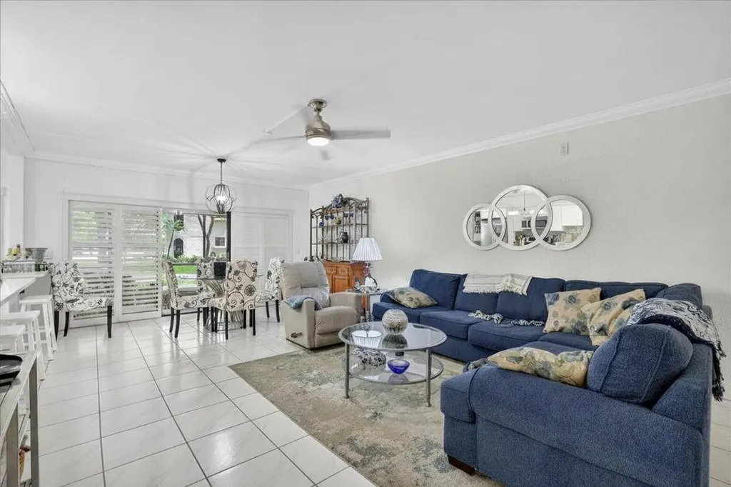6328 W Longboat Lane Lane W Boca Raton FL 33433