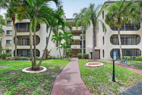 6328 W Longboat Lane Lane W Boca Raton FL 33433