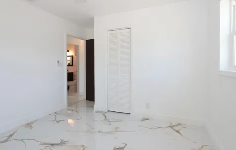 251 Avenue O Riviera Beach FL 33404