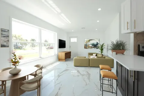 251 Avenue O Riviera Beach FL 33404