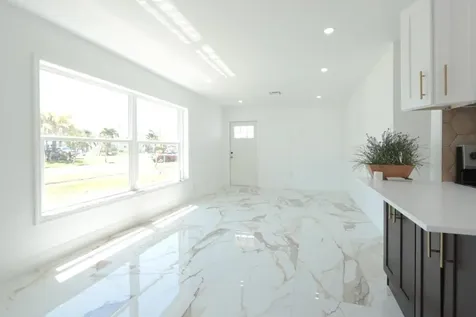 251 Avenue O Riviera Beach FL 33404