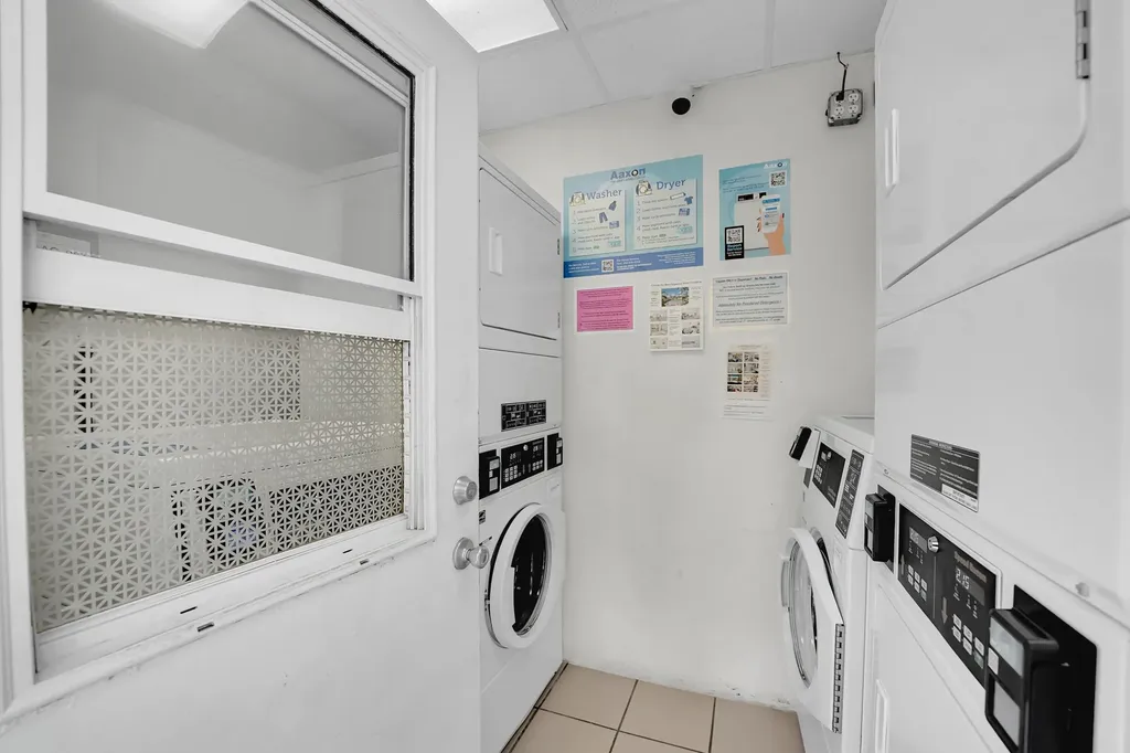 2230 NE 56th Place Fort Lauderdale FL 33308