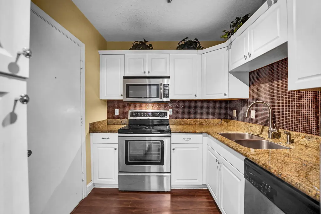 2230 NE 56th Place Fort Lauderdale FL 33308